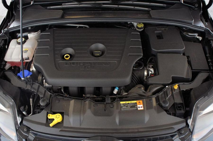  Ford Focus Titanium 2012 года  (фото 27 из 37)